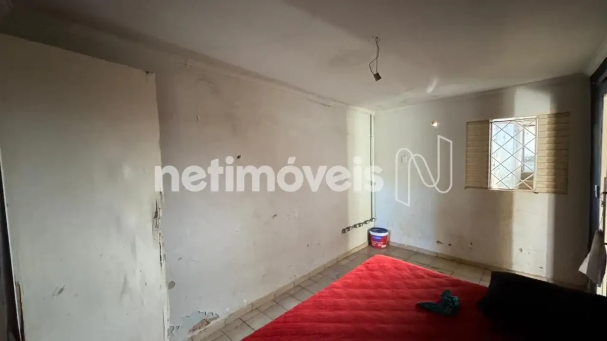 Casa para Venda com 3 quartos no bairro Centro