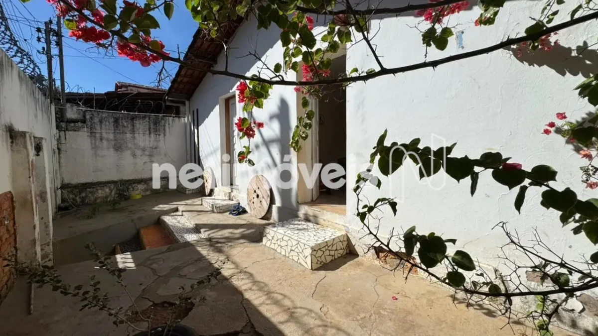 Casa para Venda com 3 quartos no bairro Centro