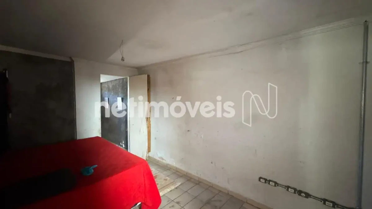 Casa para Venda com 3 quartos no bairro Centro