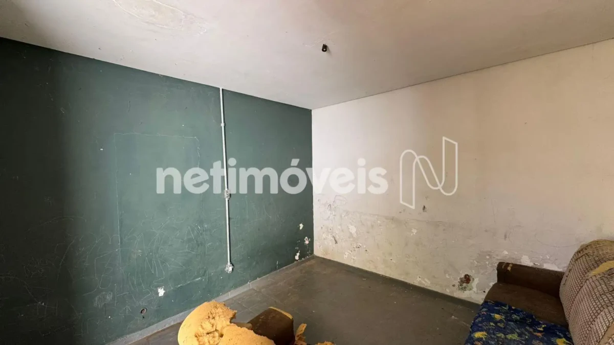 Casa para Venda com 3 quartos no bairro Centro