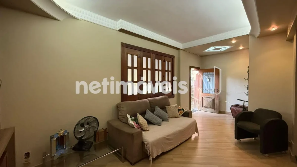 Casa para Venda com 5 quartos no bairro São José