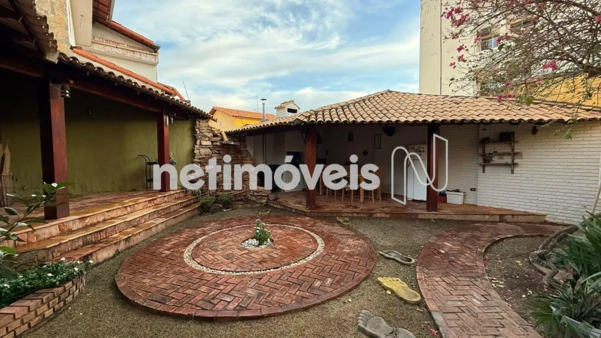 Casa para Venda com 5 quartos no bairro São José