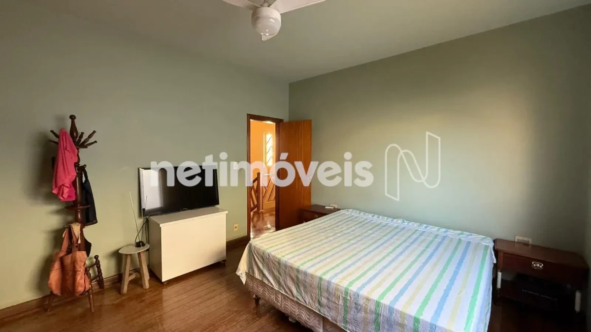 Casa para Venda com 5 quartos no bairro São José