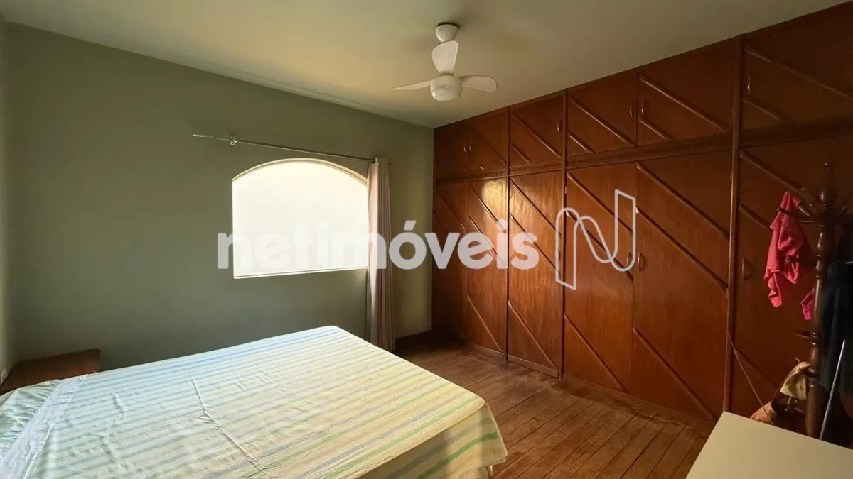 Casa para Venda com 5 quartos no bairro São José