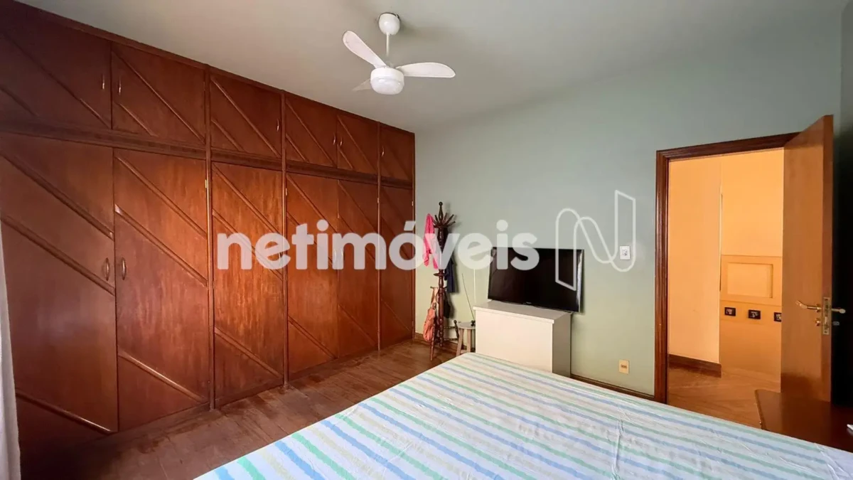 Casa para Venda com 5 quartos no bairro São José