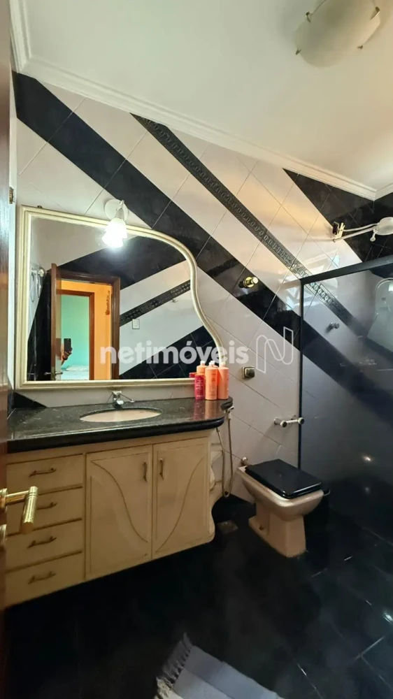 Casa para Venda com 5 quartos no bairro São José
