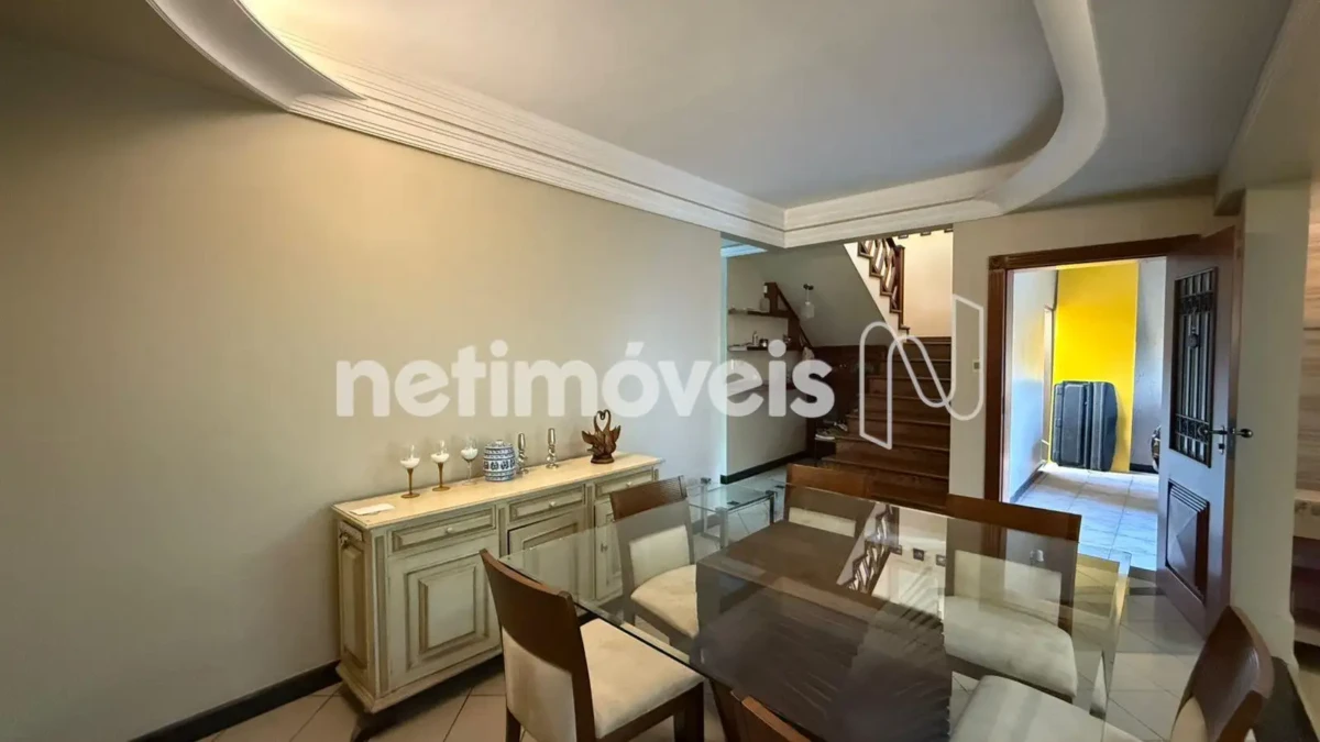 Casa para Venda com 5 quartos no bairro São José