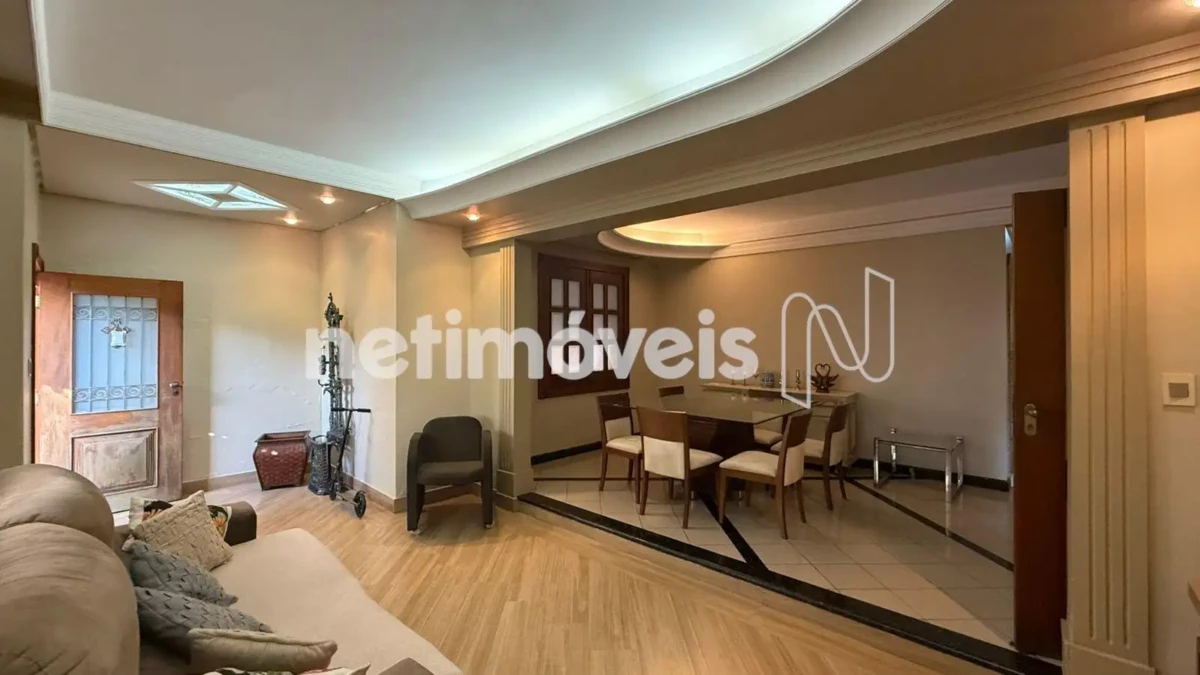 Casa para Venda com 5 quartos no bairro São José