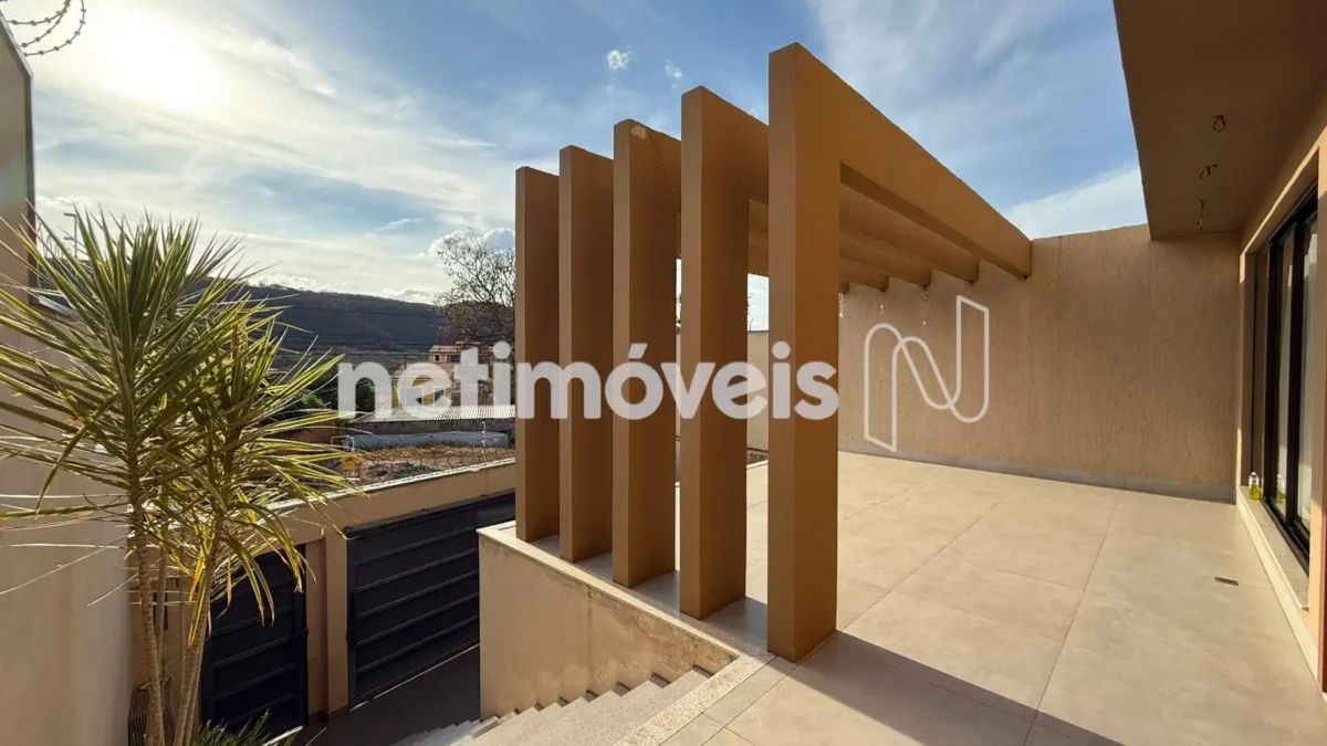 Casa para Venda com 4 quartos no bairro Jardim Liberdade