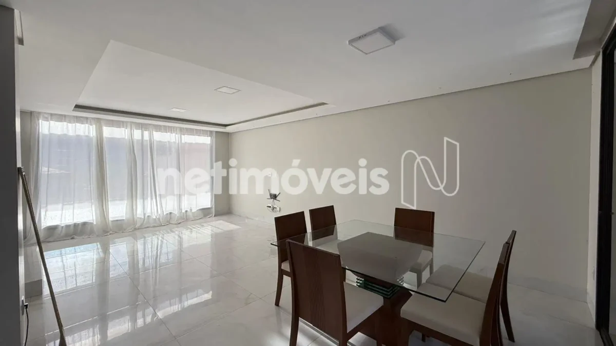 Casa para Venda com 4 quartos no bairro Jardim Liberdade