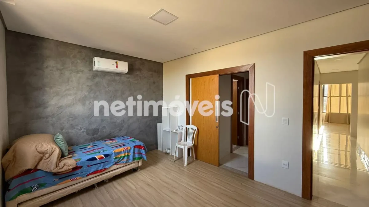 Casa para Venda com 4 quartos no bairro Jardim Liberdade