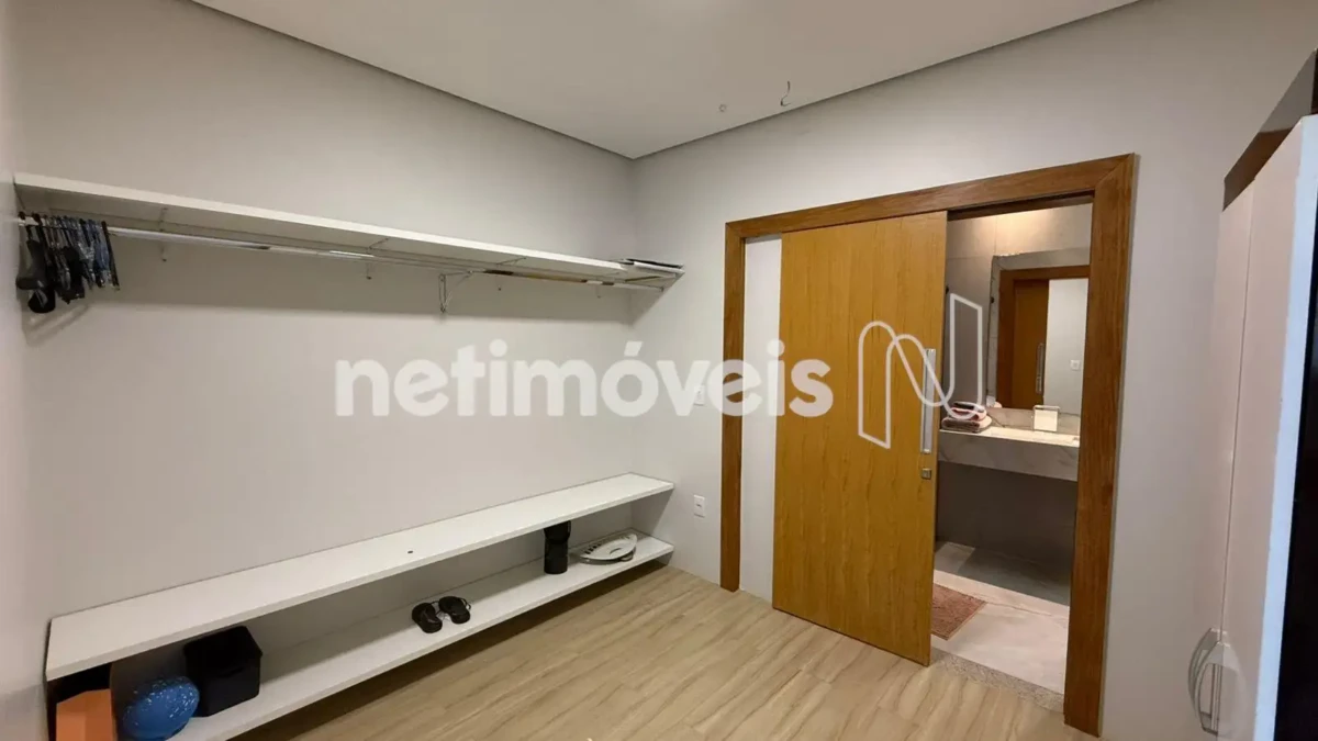 Casa para Venda com 4 quartos no bairro Jardim Liberdade