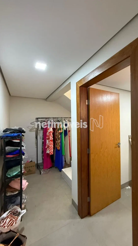 Casa para Venda com 4 quartos no bairro Jardim Liberdade