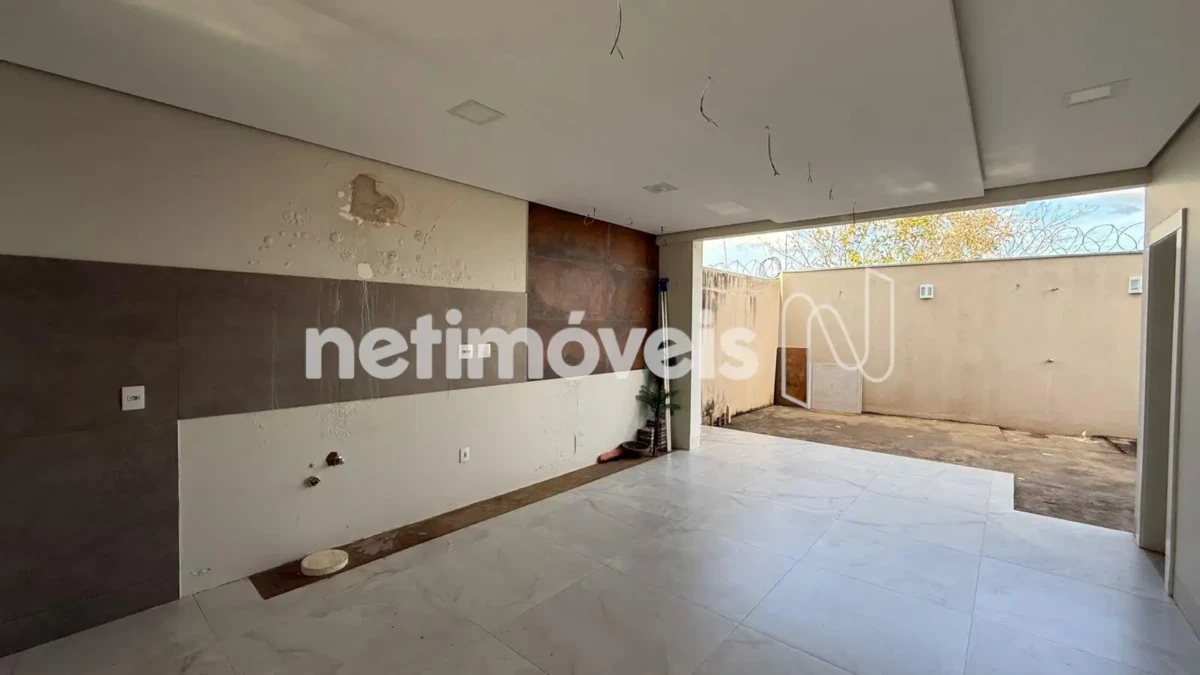 Casa para Venda com 4 quartos no bairro Jardim Liberdade