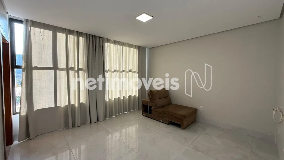 Casa para Venda com 4 quartos no bairro Jardim Liberdade