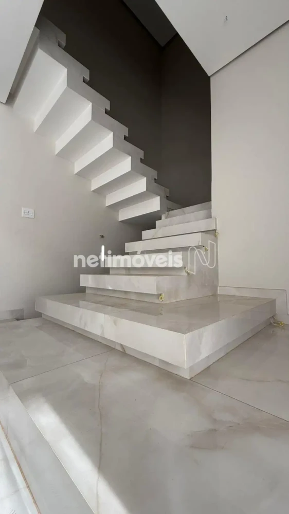 Casa para Venda com 4 quartos no bairro Jardim Liberdade