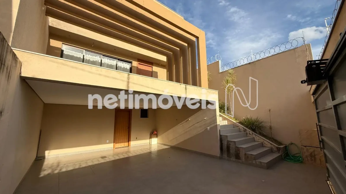 Casa para Venda com 4 quartos no bairro Jardim Liberdade