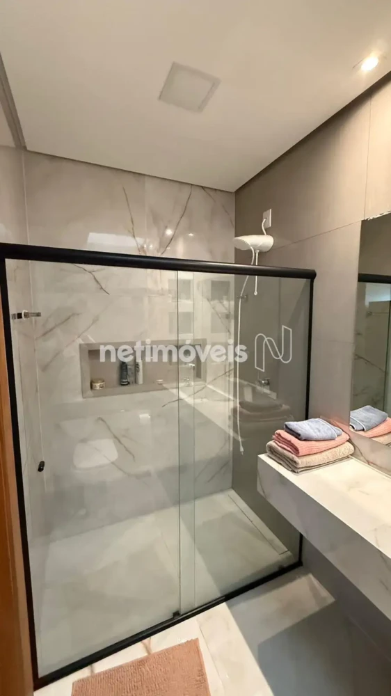 Casa para Venda com 4 quartos no bairro Jardim Liberdade