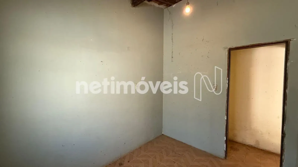 Casa para Venda com 4 quartos no bairro Sagrada Família