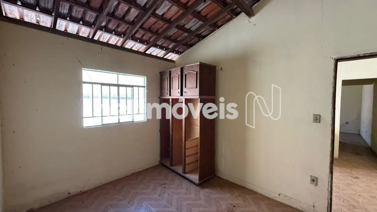 Casa para Venda com 4 quartos no bairro Sagrada Família