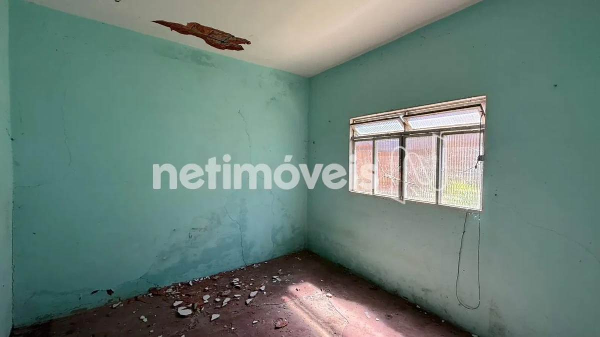 Casa para Venda com 4 quartos no bairro Sagrada Família