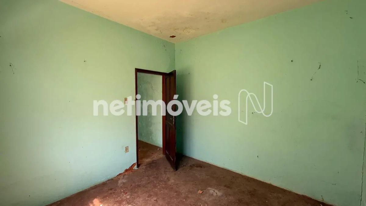 Casa para Venda com 4 quartos no bairro Sagrada Família
