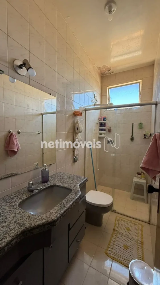 Casa para Venda com 4 quartos no bairro Vila Regina