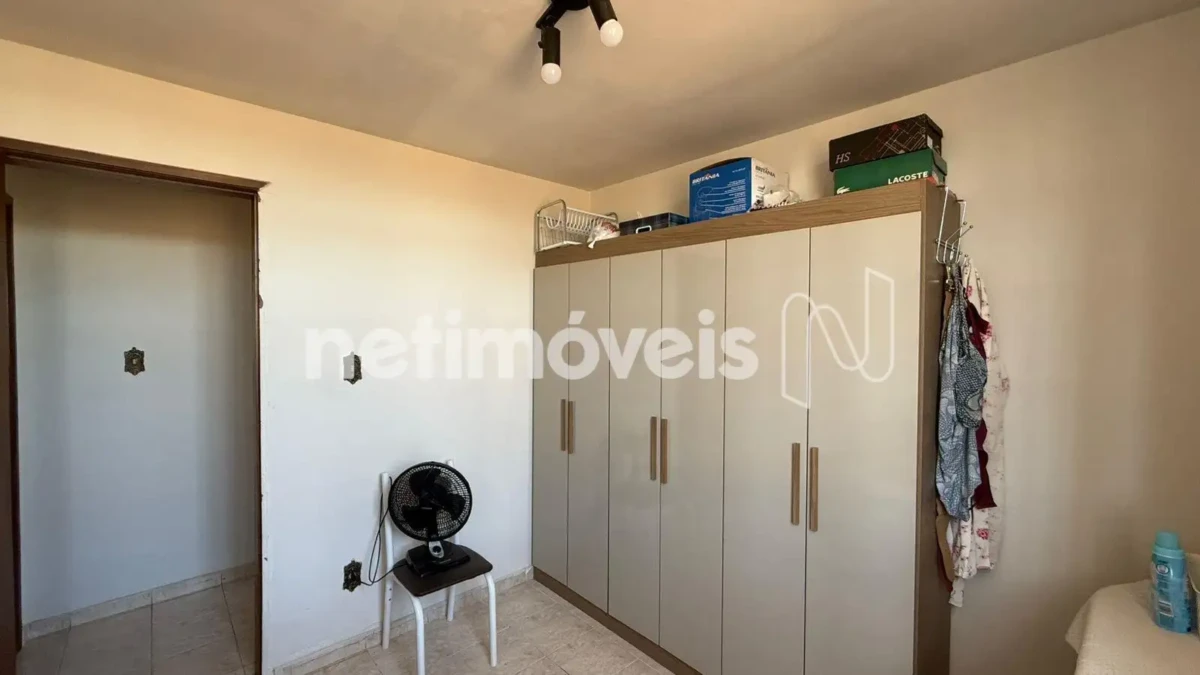 Casa para Venda com 4 quartos no bairro Vila Regina