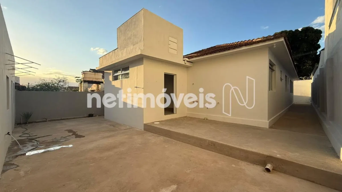 Casa para Venda com 4 quartos no bairro São José