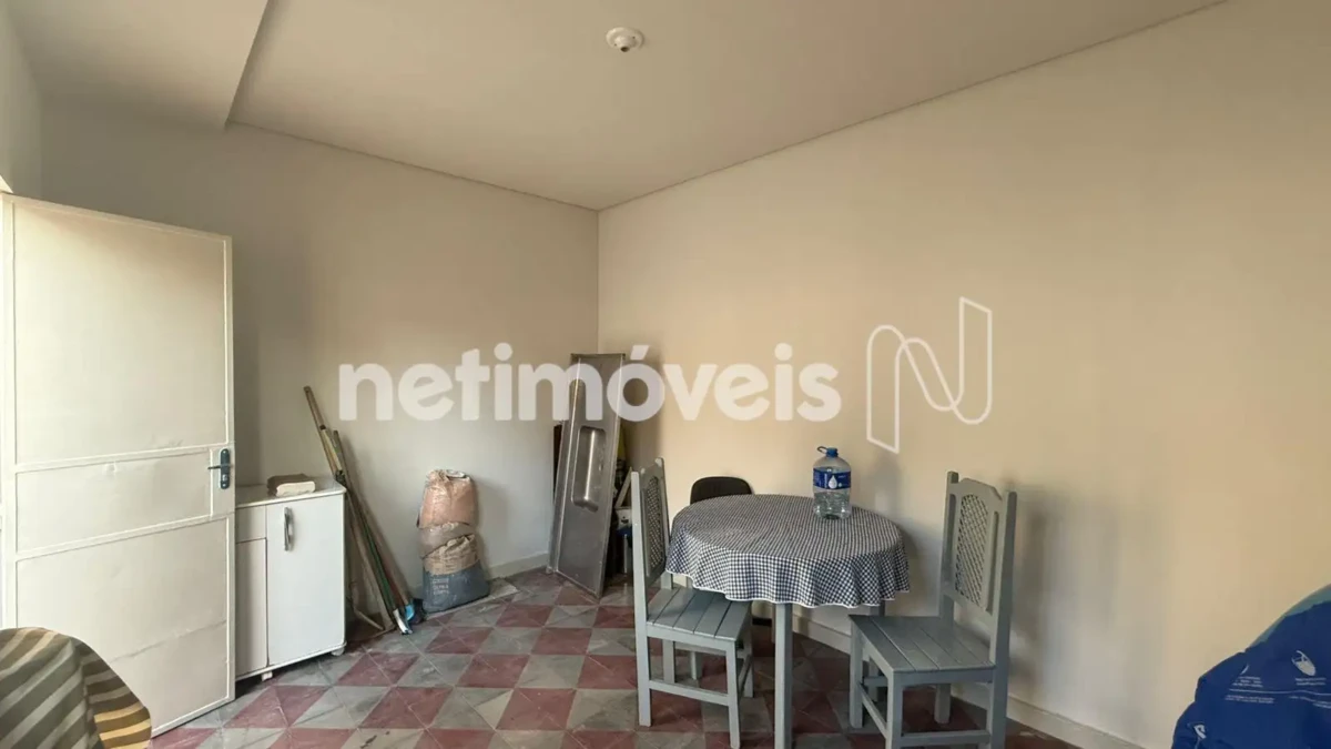 Casa para Venda com 4 quartos no bairro São José