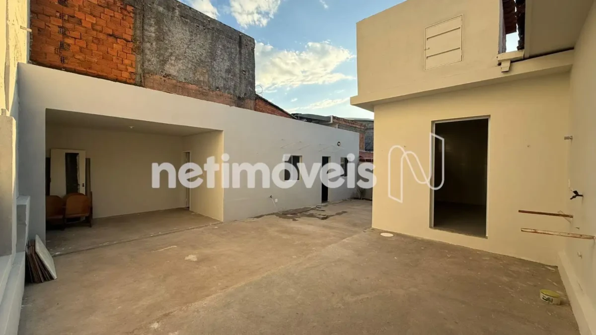 Casa para Venda com 4 quartos no bairro São José