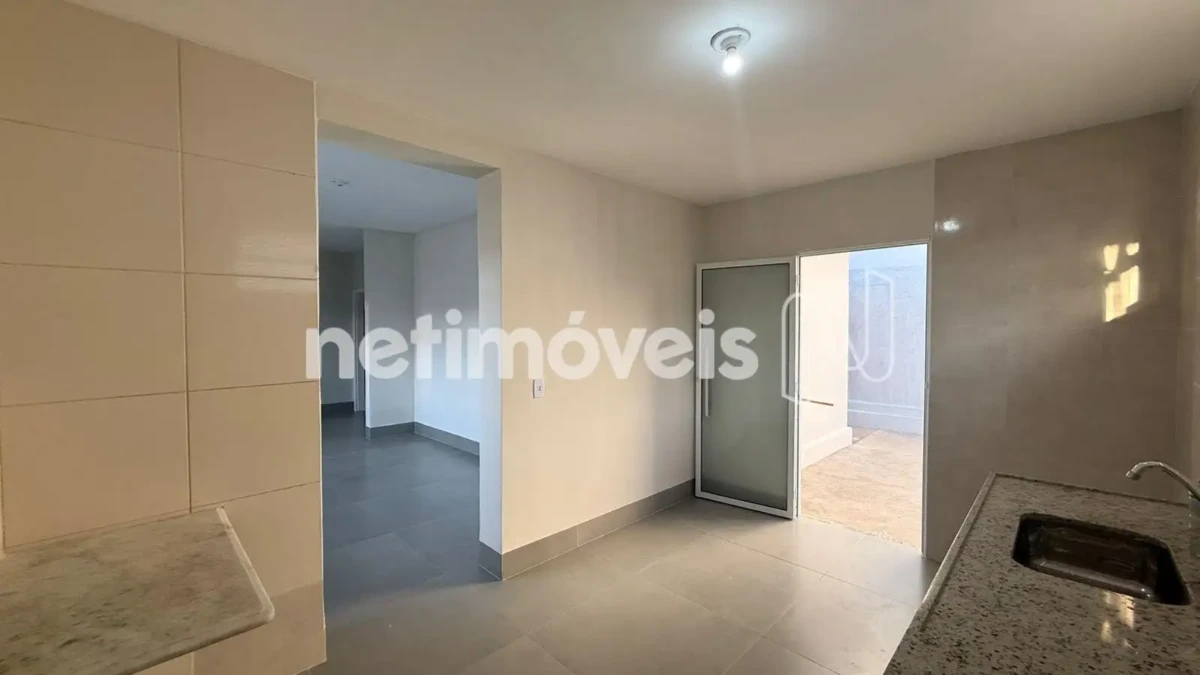Casa para Venda com 4 quartos no bairro São José