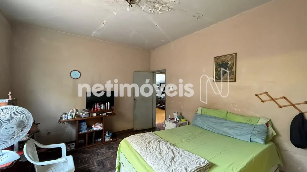 Casa para Venda com 7 quartos no bairro São José