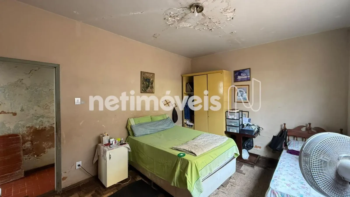 Casa para Venda com 7 quartos no bairro São José