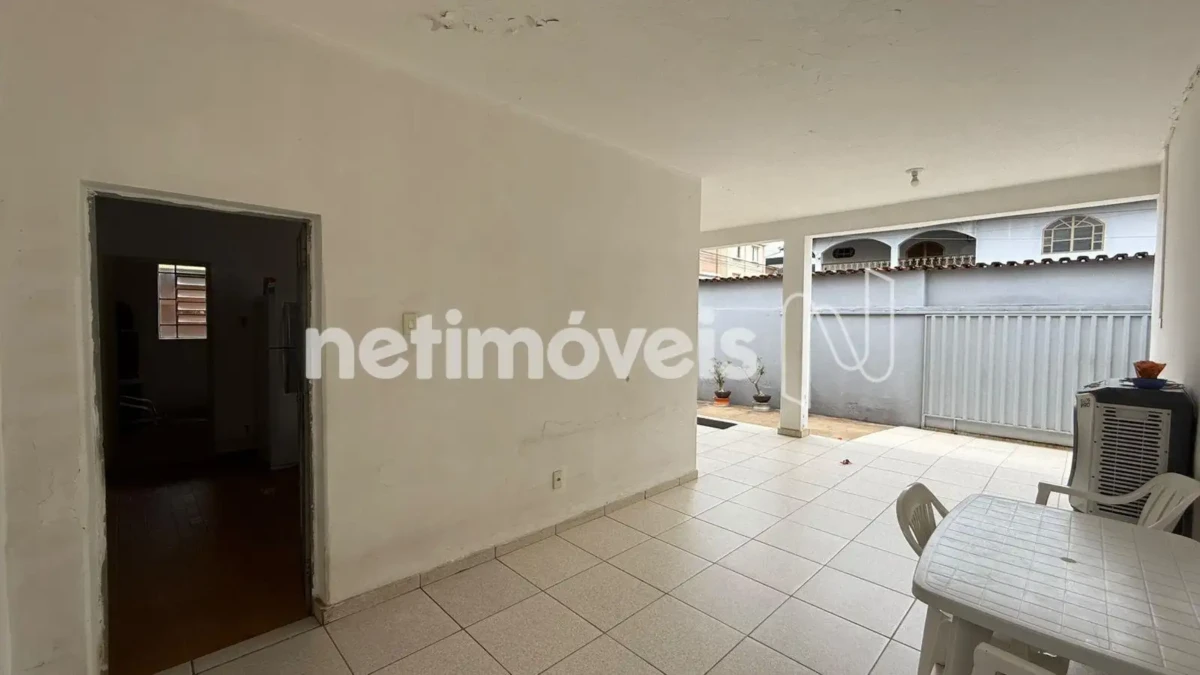 Casa para Venda com 7 quartos no bairro São José