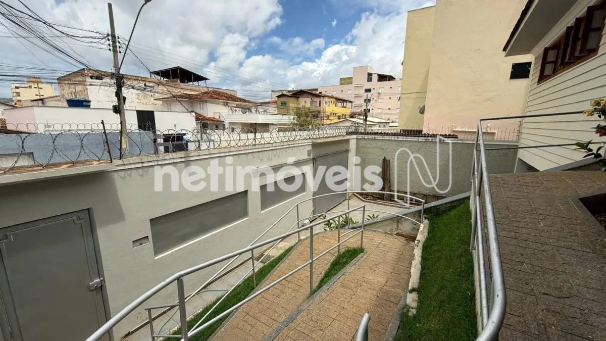 Casa para Venda com 3 quartos no bairro São José