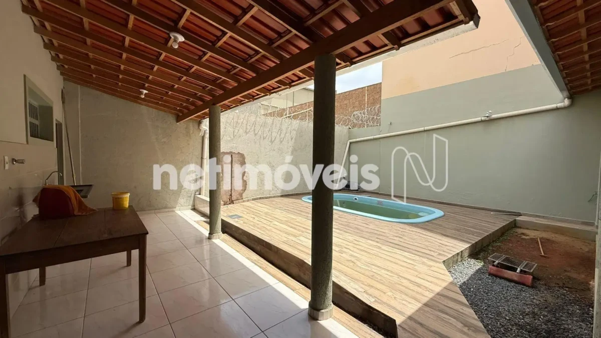 Casa para Venda com 3 quartos no bairro São José