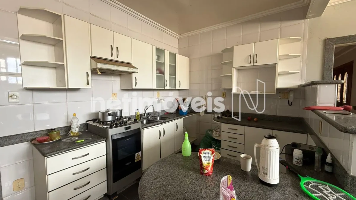 Casa para Venda com 3 quartos no bairro São José