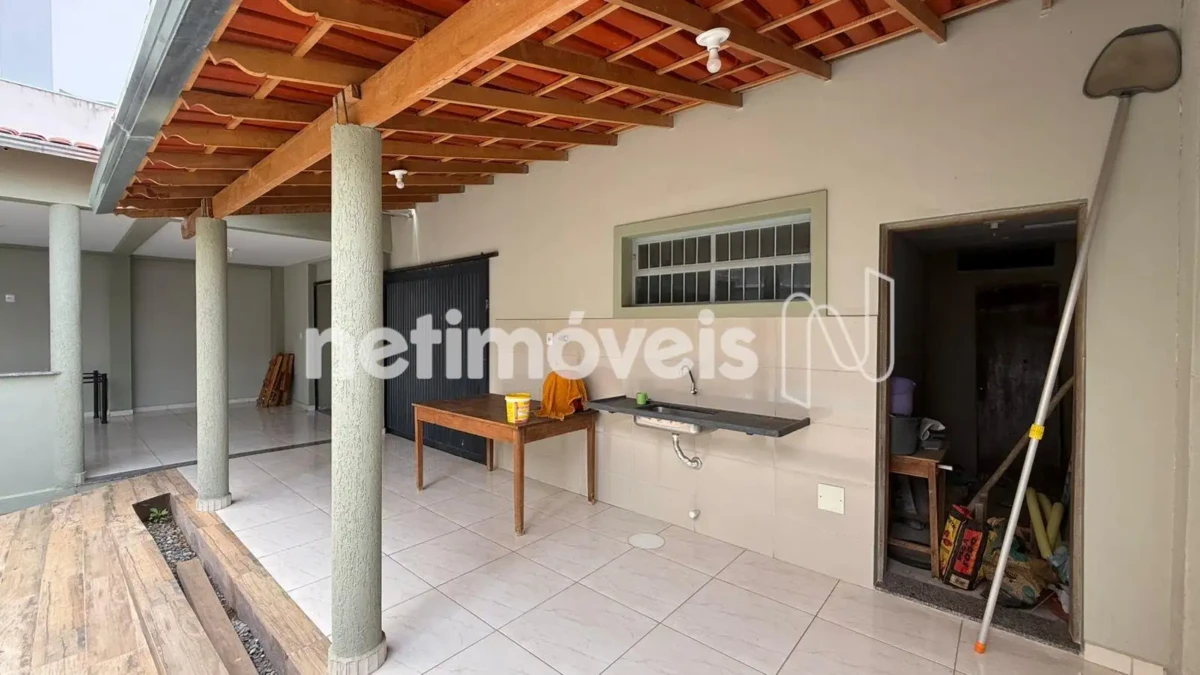 Casa para Venda com 3 quartos no bairro São José