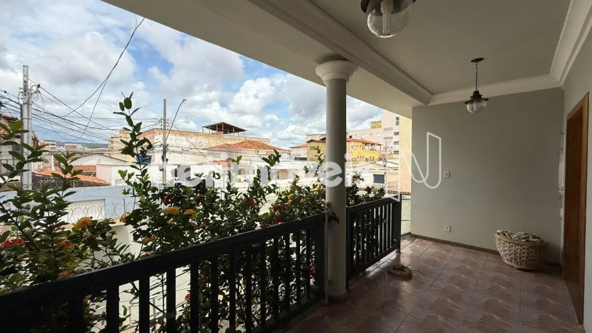 Casa para Venda com 3 quartos no bairro São José