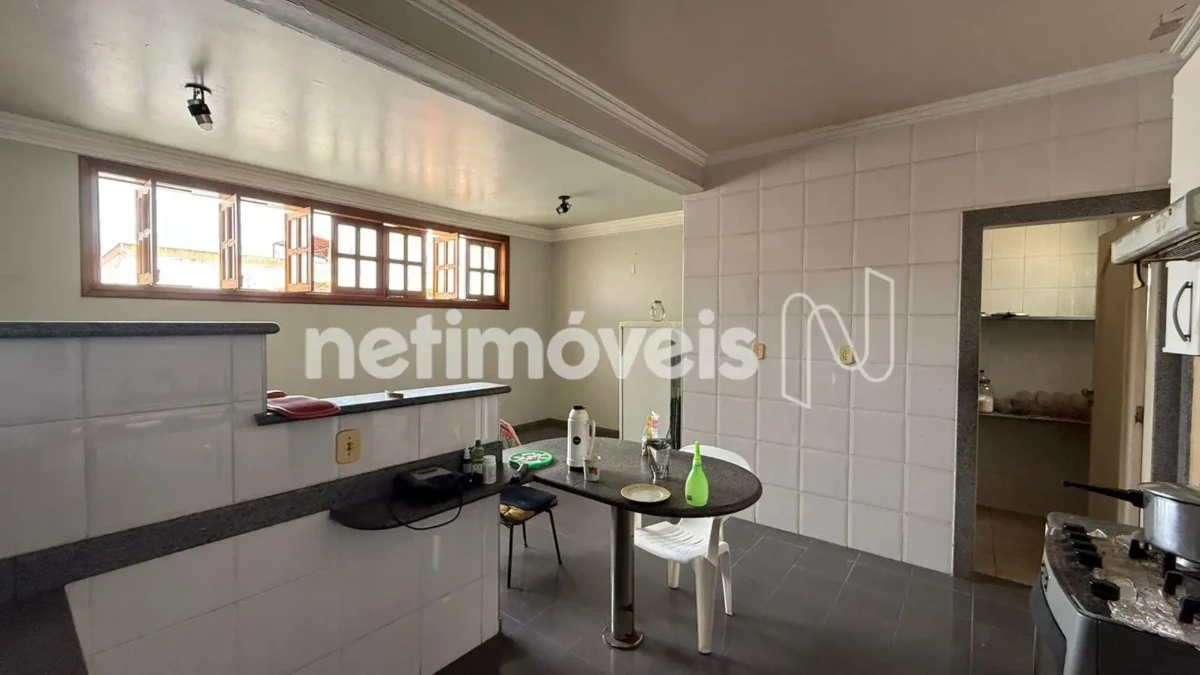 Casa para Venda com 3 quartos no bairro São José