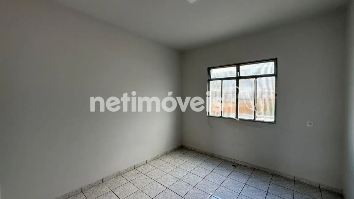 Casa para Venda com 7 quartos no bairro Cândida Câmara