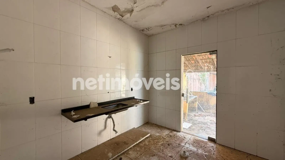 Casa para Venda com 4 quartos no bairro Maracanã