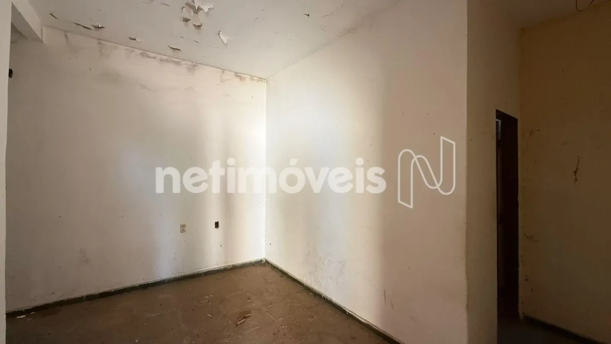 Casa para Venda com 4 quartos no bairro Maracanã