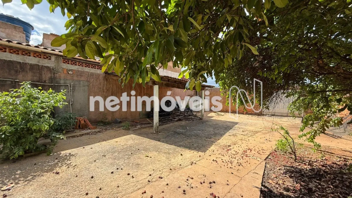 Casa para Venda com 4 quartos no bairro Maracanã
