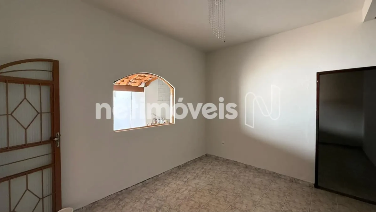 Casa para Venda com 3 quartos no bairro Planalto