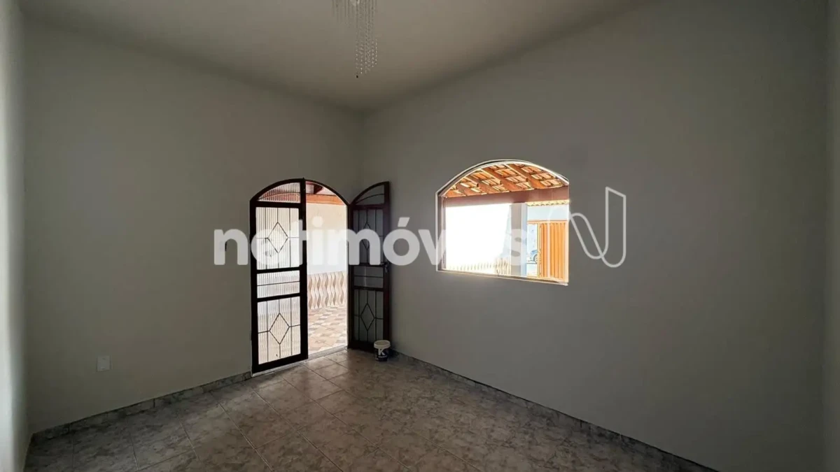 Casa para Venda com 3 quartos no bairro Planalto