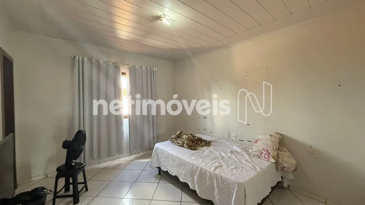 Casa para Venda com 3 quartos no bairro Monte Carmelo