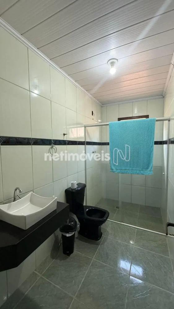 Casa para Venda com 3 quartos no bairro Monte Carmelo