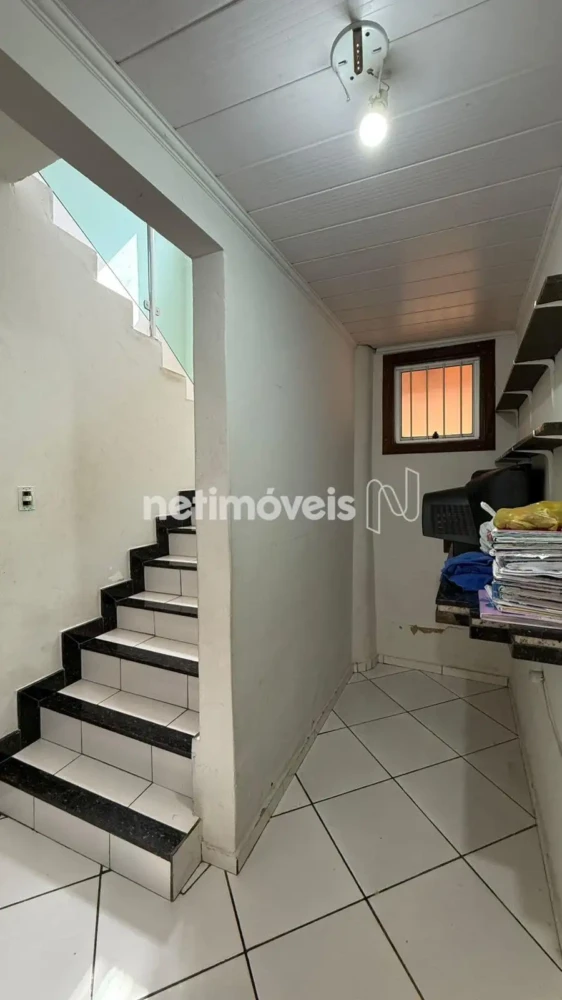 Casa para Venda com 3 quartos no bairro Monte Carmelo
